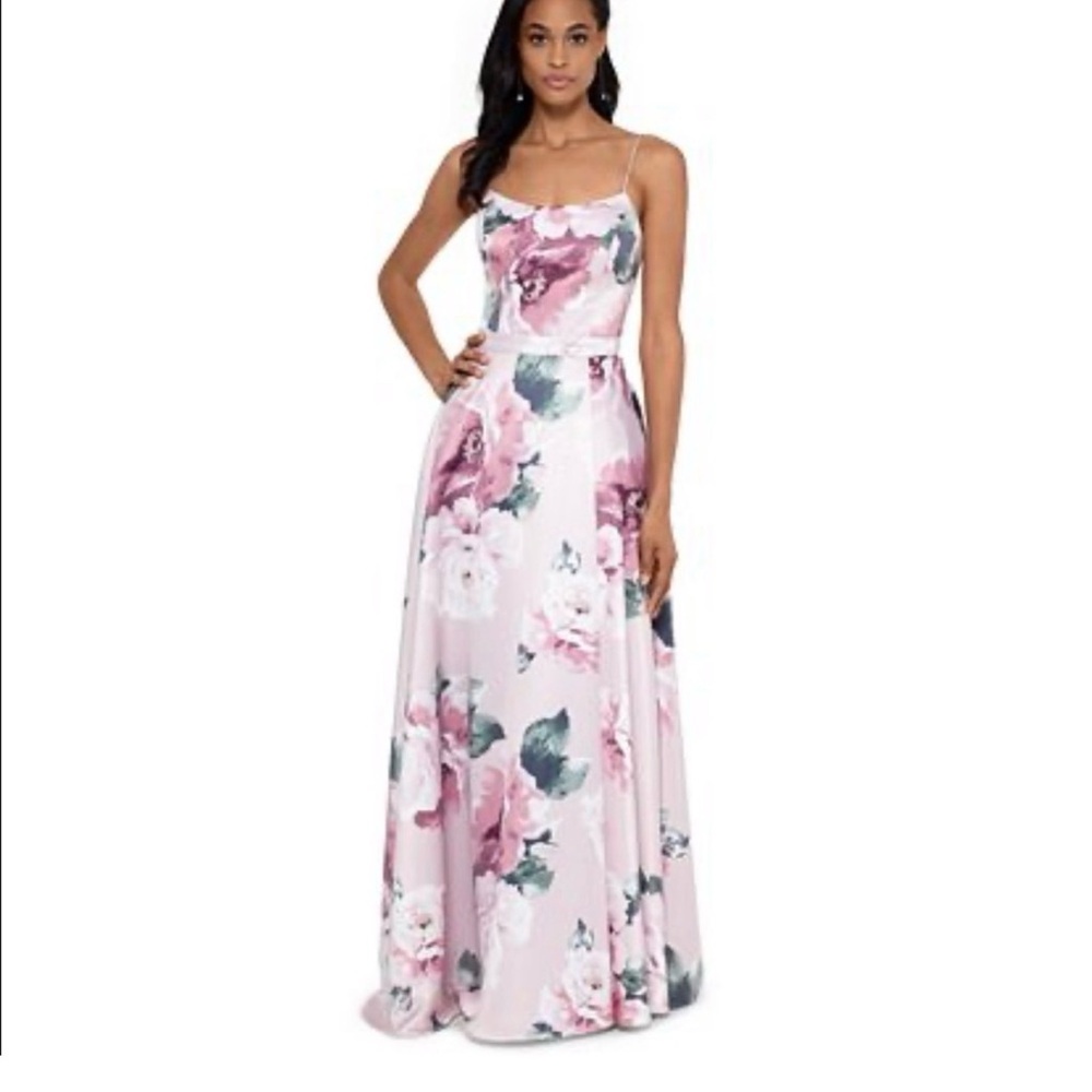 Xscape Beautiful, gorgeous Soft Pink Satin gown Dress size 6